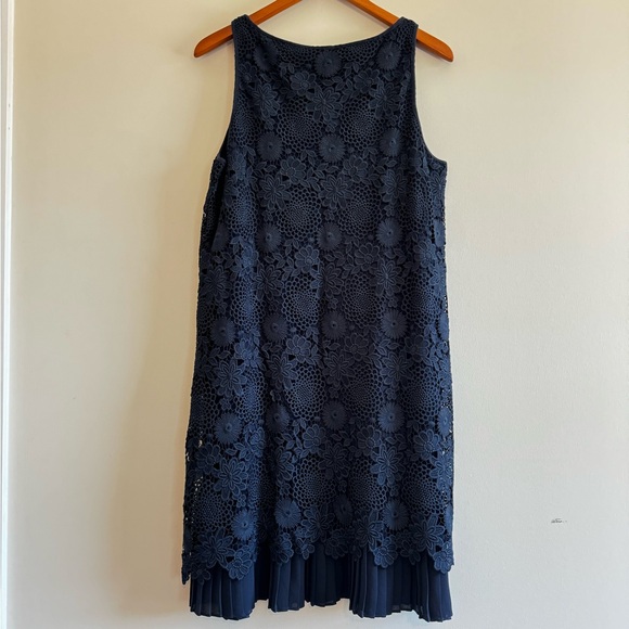 J Jill Lace Overlay Pleated Hem Dress - Picture 3 of 8